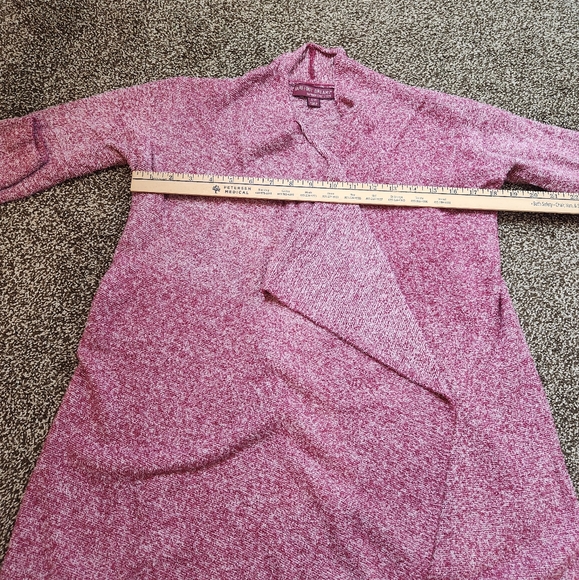 Barefoot Dreams Bamboo Chic Lite Cranberry Cozy Wrap Cardigan Size S/M - Picture 5 of 6